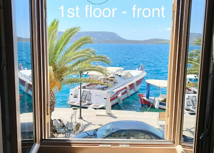 Villasonboard Rock Villa 3 Bed, 3 Bath, Jacuzzi, Seaside Ermioni